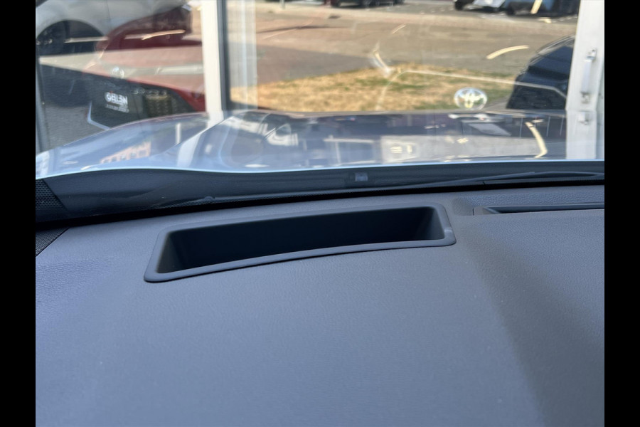 Toyota RAV4 Plug-in Hybrid 300 AWD Style | Head up display, December 2025, Dodehoekherkenning, Parkeersensoren, Stoel + Stuurverwarming