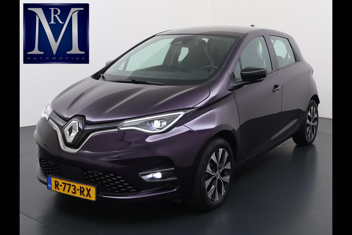 Renault ZOE R135 Evolution 52 kWh SOH 95% | 30.000KM | DEALER ONDERHOUDEN| CAMERA | CCS SNELLADER| FULL LED | RIJKLAAR GELEVERD INCL. 12 MND BOVAG GARANTIE| LANE ASSIST|