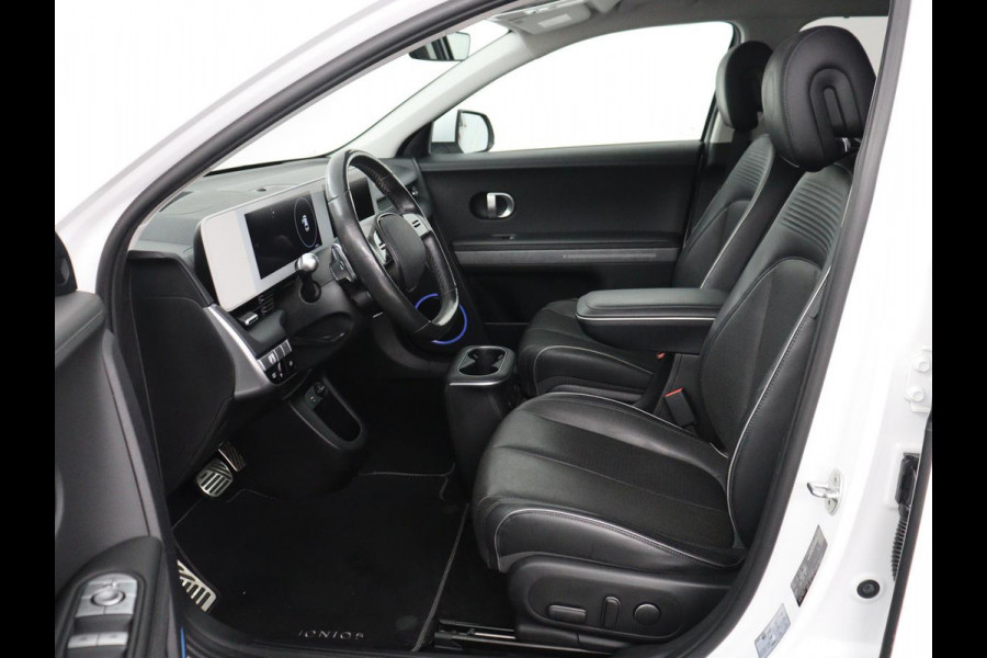 Hyundai IONIQ 5 Connect+ AWD 73kWh | Trekhaak | Leder | Head-up | Stuur/stoel verwarming | Adaptive cruise | Camera | Park assist | Carplay | Bose sound |