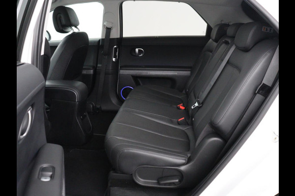 Hyundai IONIQ 5 Connect+ AWD 73kWh | Trekhaak | Leder | Head-up | Stuur/stoel verwarming | Adaptive cruise | Camera | Park assist | Carplay | Bose sound |