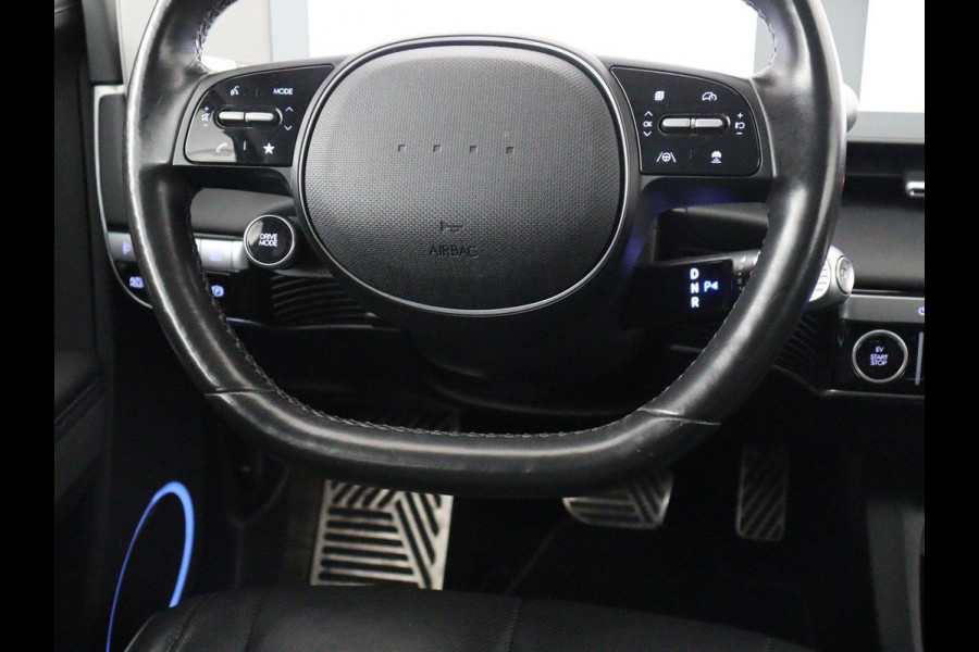 Hyundai IONIQ 5 Connect+ AWD 73kWh | Trekhaak | Leder | Head-up | Stuur/stoel verwarming | Adaptive cruise | Camera | Park assist | Carplay | Bose sound |