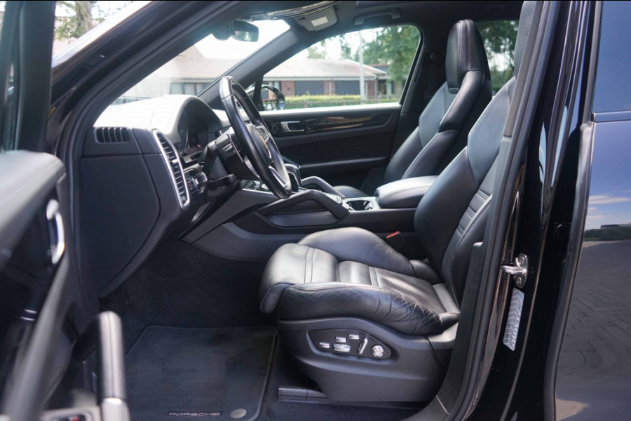 Porsche Cayenne 3.0 E-Hybrid V6 Pano/Bose/Sport-Chrono/360/trkhk