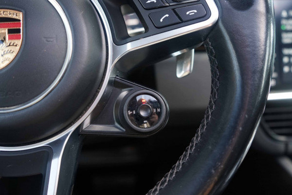 Porsche Cayenne 3.0 E-Hybrid V6 Pano/Bose/Sport-Chrono/360/trkhk