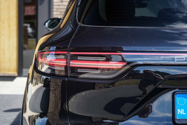 Porsche Cayenne 3.0 E-Hybrid V6 Pano/Bose/Sport-Chrono/360/trkhk