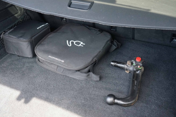 Porsche Cayenne 3.0 E-Hybrid V6 Pano/Bose/Sport-Chrono/360/trkhk