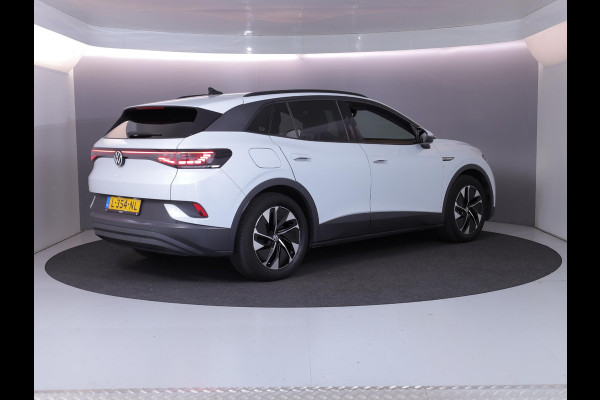 Volkswagen ID.4 Business 77 kWh 204 pk | Navigatie | Trekhaak (wegklapbaar) | Parkeersensoren | Achteruitrijcamera | Matrix LED koplampen | Apple Carplay/Android Auto |