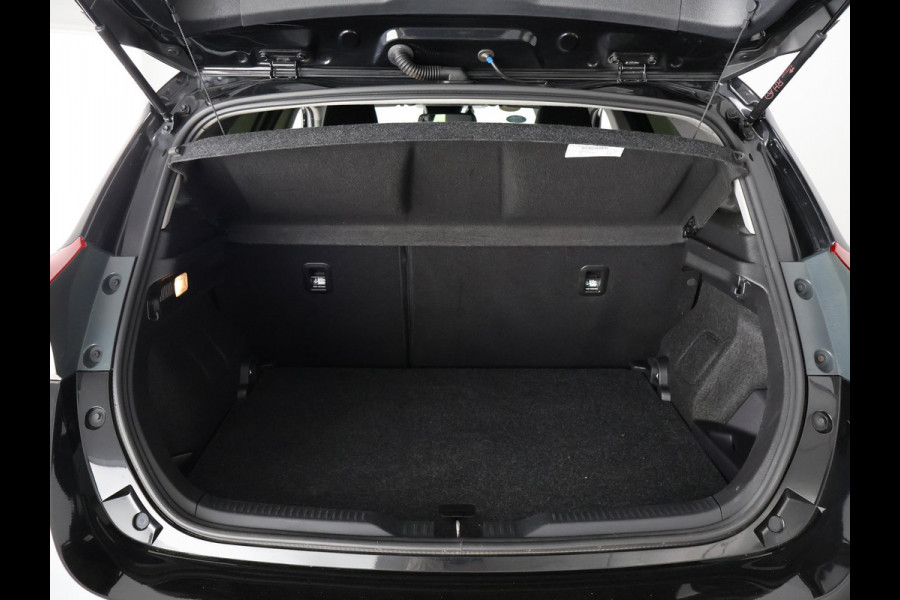 Toyota Auris 1.8 Hybrid Executive . GARANTIE TOT 02-2029 . STOEL VERWARMING . NAVIGATIE . CRUISE CONTROL .