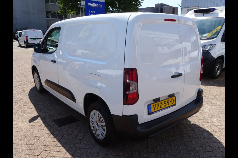 Peugeot Partner 1.2 PureTech Pro BENZINE AIRCO NAVI CRUISE CONTROL PDC SCHUIFDEUR