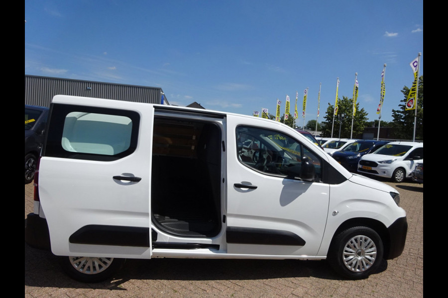 Peugeot Partner 1.2 PureTech Pro BENZINE AIRCO NAVI CRUISE CONTROL PDC SCHUIFDEUR