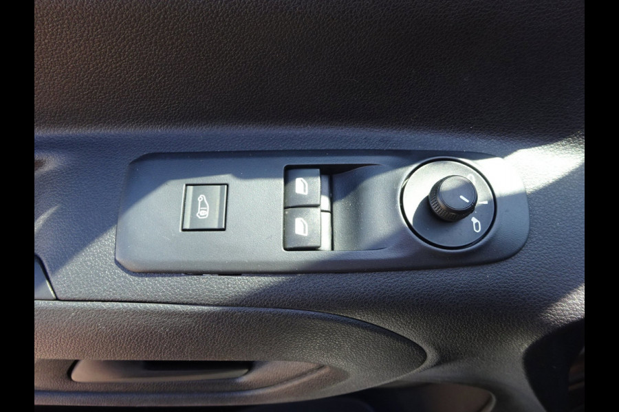 Peugeot Partner 1.2 PureTech Pro BENZINE AIRCO NAVI CRUISE CONTROL PDC SCHUIFDEUR