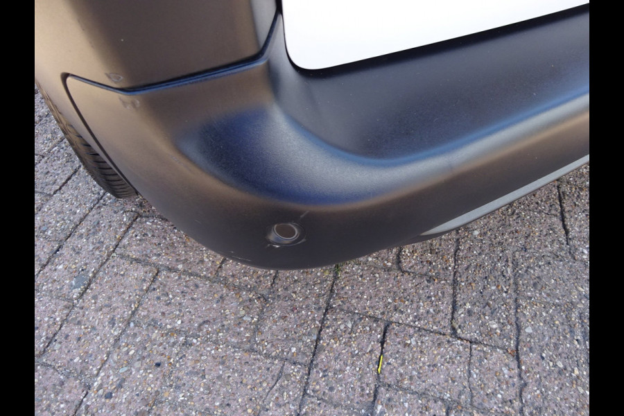 Peugeot Partner 1.2 PureTech Pro BENZINE AIRCO NAVI CRUISE CONTROL PDC SCHUIFDEUR
