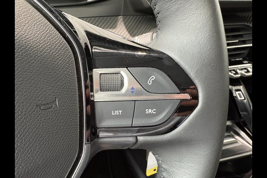 Peugeot 208 1.2 PureTech 100 Allure | Navigatie | Camera voor en achter | Blind Spot Monitor |