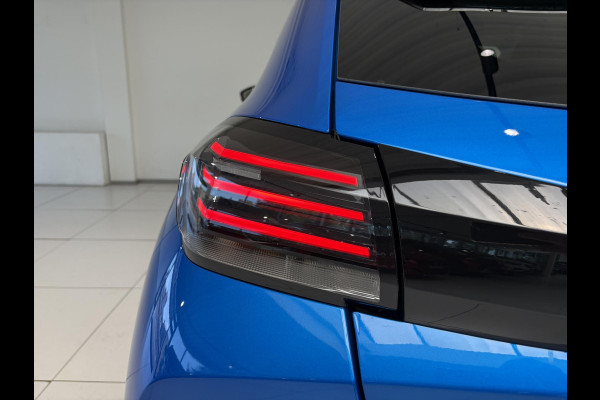 Peugeot 208 1.2 PureTech 100 Allure | Navigatie | Camera voor en achter | Blind Spot Monitor |