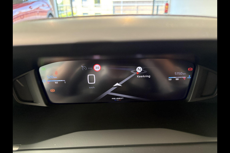 Peugeot 208 1.2 PureTech 100 Allure | Navigatie | Camera voor en achter | Blind Spot Monitor |