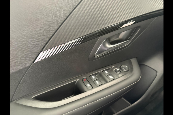 Peugeot 208 1.2 PureTech 100 Allure | Navigatie | Camera voor en achter | Blind Spot Monitor |