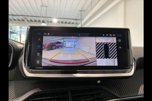 Peugeot 208 1.2 PureTech 100 Allure | Navigatie | Camera voor en achter | Blind Spot Monitor |