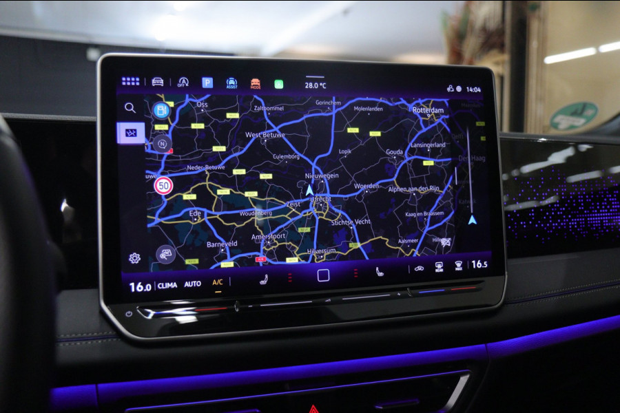 Volkswagen Tiguan 1.5 eTSI R-Line Edition PANO/CARPLAY/KEYLESS/HUD/VOL