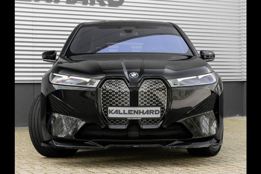 BMW iX xDrive50 - Luchtvering - Integral Active Steering - Driving Ass Prof - Pano