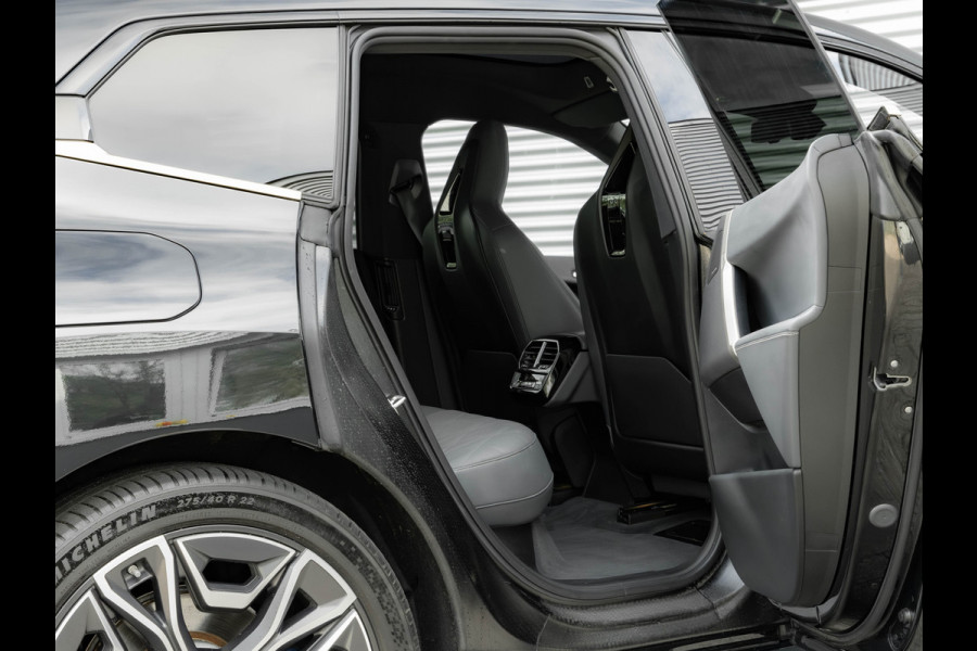 BMW iX xDrive50 - Luchtvering - Integral Active Steering - Driving Ass Prof - Pano