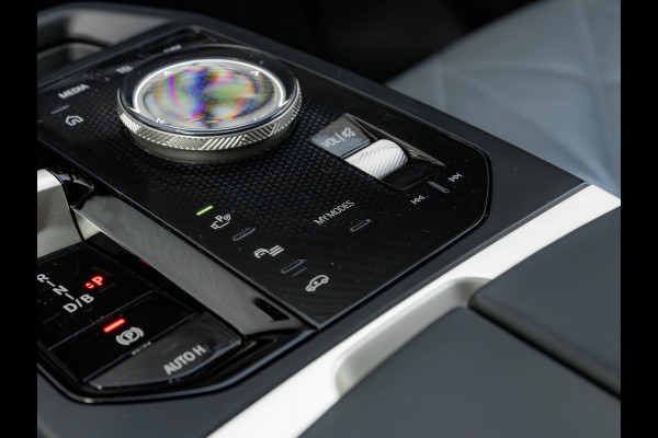 BMW iX xDrive50 - Luchtvering - Integral Active Steering - Driving Ass Prof - Pano