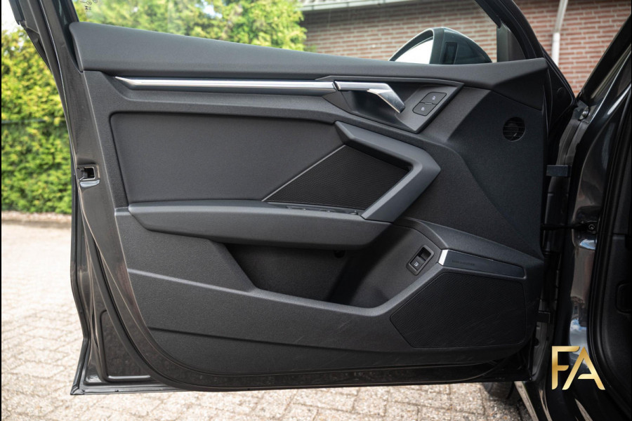 Audi A3 Sportback 40 TFSI e S Line 19Inch|B&O|Sfeer|RSseats|Leder|
