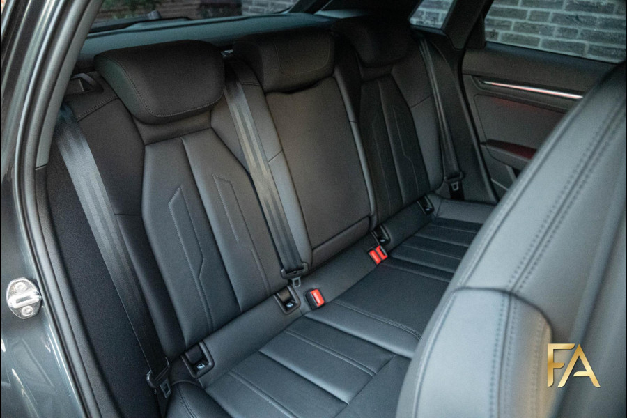 Audi A3 Sportback 40 TFSI e S Line 19Inch|B&O|Sfeer|RSseats|Leder|