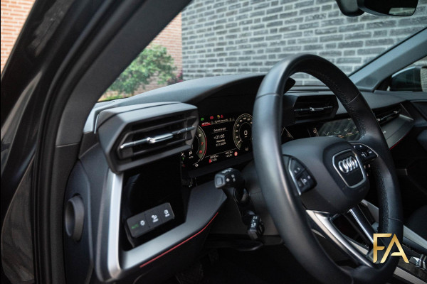 Audi A3 Sportback 40 TFSI e S Line 19Inch|B&O|Sfeer|RSseats|Leder|