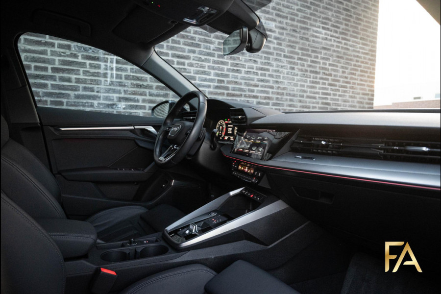 Audi A3 Sportback 40 TFSI e S Line 19Inch|B&O|Sfeer|RSseats|Leder|