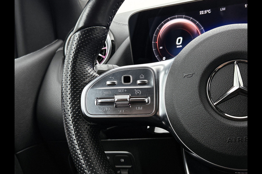 Mercedes-Benz B-Klasse 250 e AMG Plug-In Hybride LIchtmetalen velgen | navigatie | MBUX wide screen| Sfeerverlichting | Night Pakket | Neerklapbare ach Inclusief 24 maanden MB Certified garantie voor Europa.