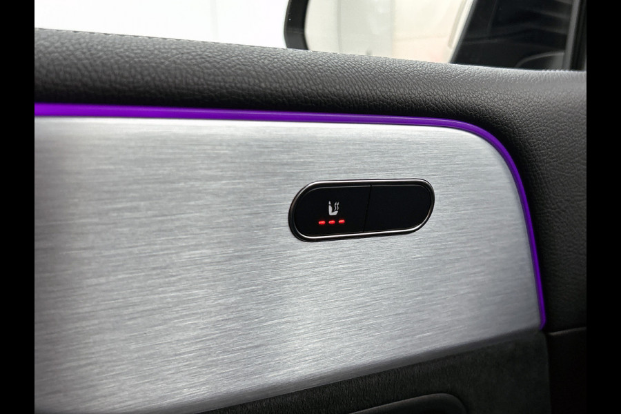 Mercedes-Benz B-Klasse 250 e AMG Plug-In Hybride LIchtmetalen velgen | navigatie | MBUX wide screen| Sfeerverlichting | Night Pakket | Neerklapbare ach Inclusief 24 maanden MB Certified garantie voor Europa.
