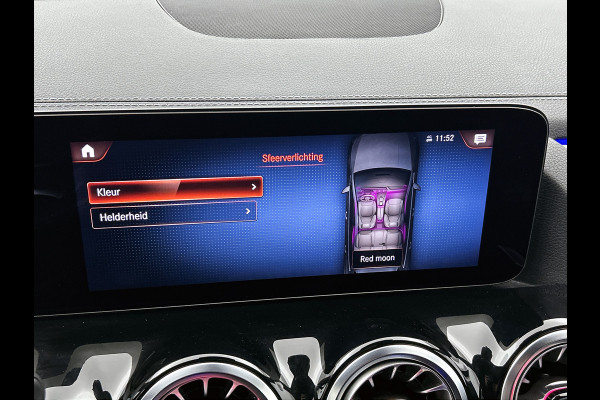 Mercedes-Benz B-Klasse 250 e AMG Plug-In Hybride LIchtmetalen velgen | navigatie | MBUX wide screen| Sfeerverlichting | Night Pakket | Neerklapbare ach Inclusief 24 maanden MB Certified garantie voor Europa.