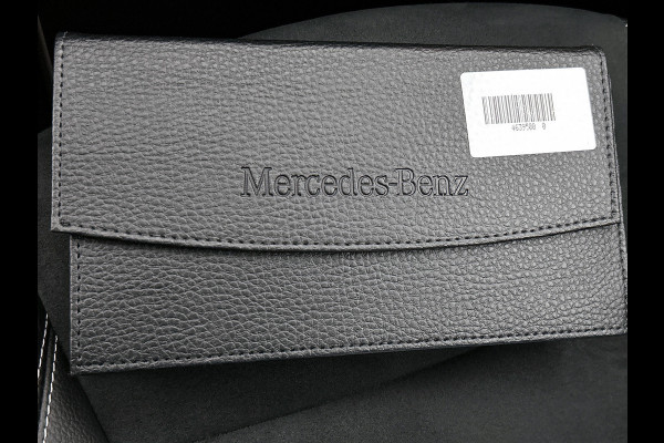 Mercedes-Benz B-Klasse 250 e AMG Plug-In Hybride LIchtmetalen velgen | navigatie | MBUX wide screen| Sfeerverlichting | Night Pakket | Neerklapbare ach Inclusief 24 maanden MB Certified garantie voor Europa.