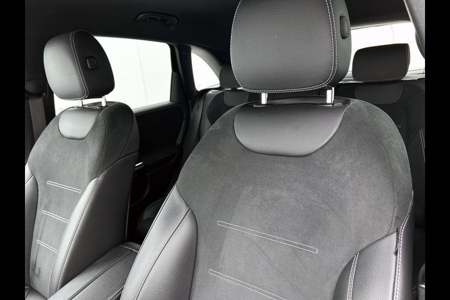 Mercedes-Benz B-Klasse 250 e AMG Plug-In Hybride LIchtmetalen velgen | navigatie | MBUX wide screen| Sfeerverlichting | Night Pakket | Neerklapbare ach Inclusief 24 maanden MB Certified garantie voor Europa.