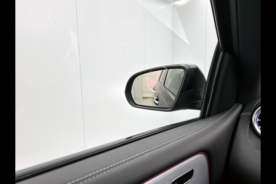 Mercedes-Benz B-Klasse 250 e AMG Plug-In Hybride LIchtmetalen velgen | navigatie | MBUX wide screen| Sfeerverlichting | Night Pakket | Neerklapbare ach Inclusief 24 maanden MB Certified garantie voor Europa.