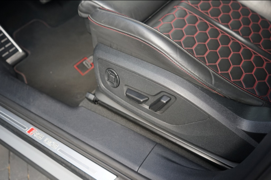 Audi RSQ3 2.5 TFSI Quattro Sportback RS Q3 Pano/Sonos/RED-RSZetels/Nardo-grey