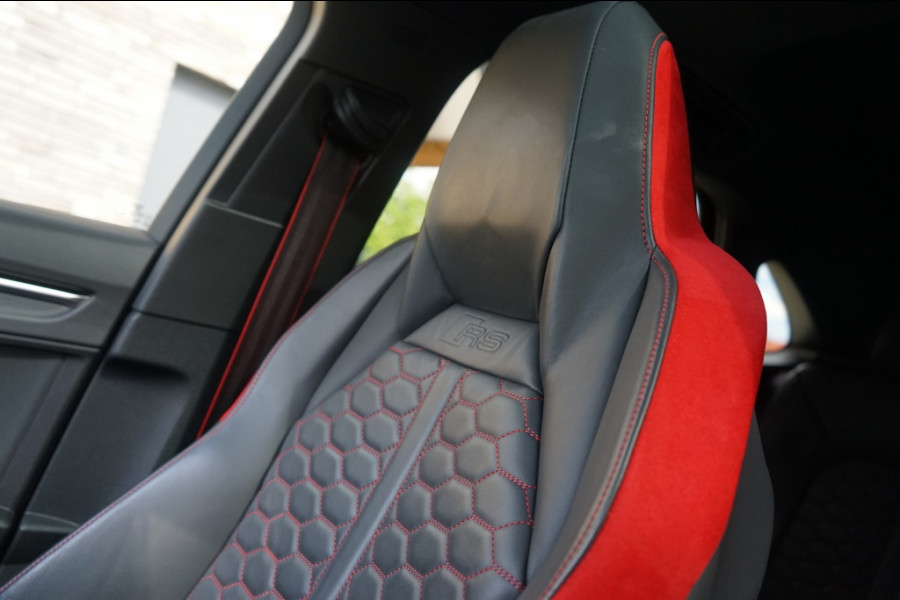 Audi RSQ3 2.5 TFSI Quattro Sportback RS Q3 Pano/Sonos/RED-RSZetels/Nardo-grey