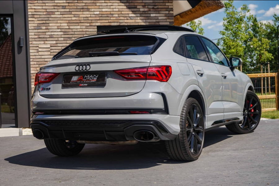 Audi RSQ3 2.5 TFSI Quattro Sportback RS Q3 Pano/Sonos/RED-RSZetels/Nardo-grey