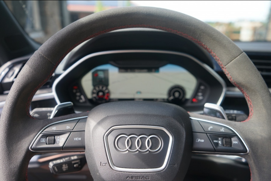Audi RSQ3 2.5 TFSI Quattro Sportback RS Q3 Pano/Sonos/RED-RSZetels/Nardo-grey