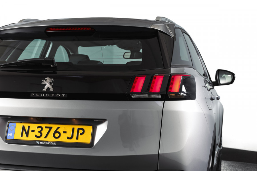 Peugeot 3008 1.2 PureTech 130 PK Blue Lease Premium - Automaat | Dig. Cockpit | Cruise | Stoelverw. | PDC | Camera | NAV + App. Connect | ECC | Elek. Klep | LM 19" |