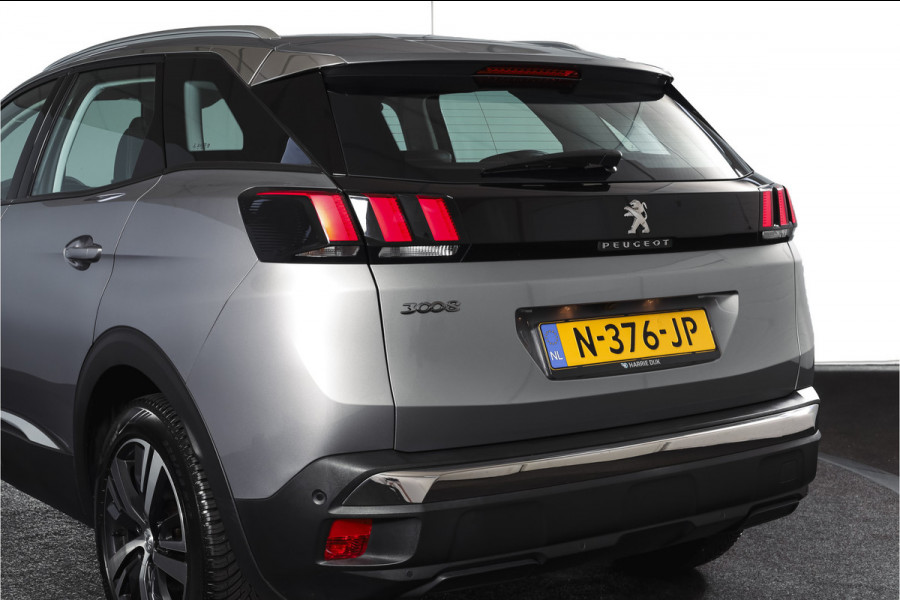 Peugeot 3008 1.2 PureTech 130 PK Blue Lease Premium - Automaat | Dig. Cockpit | Cruise | Stoelverw. | PDC | Camera | NAV + App. Connect | ECC | Elek. Klep | LM 19" |