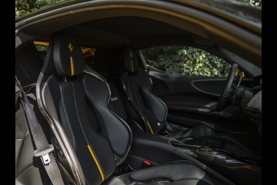 Ferrari SF90 Stradale 4.0 V8 | Full carbon | Giallo Triplo Strato | Atelier Car | Lift | Warranty 05-2027