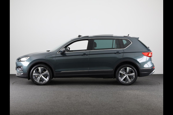 Seat Tarraco 1.4 TSI e-Hybrid PHEV Xcellence 245 pk Automaat | Navigatie | Panoramadak | Parkeersensoren (Park assist) | Rondomzicht camera | Adaptieve cruise control | Stoelverwarming V+A | Lederen bekleding |