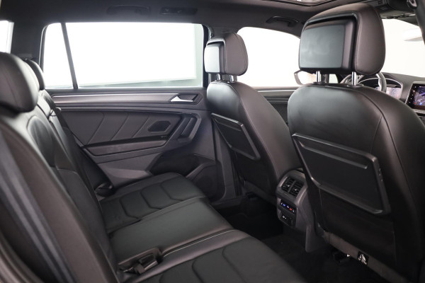 Seat Tarraco 1.4 TSI e-Hybrid PHEV Xcellence 245 pk Automaat | Navigatie | Panoramadak | Parkeersensoren (Park assist) | Rondomzicht camera | Adaptieve cruise control | Stoelverwarming V+A | Lederen bekleding |