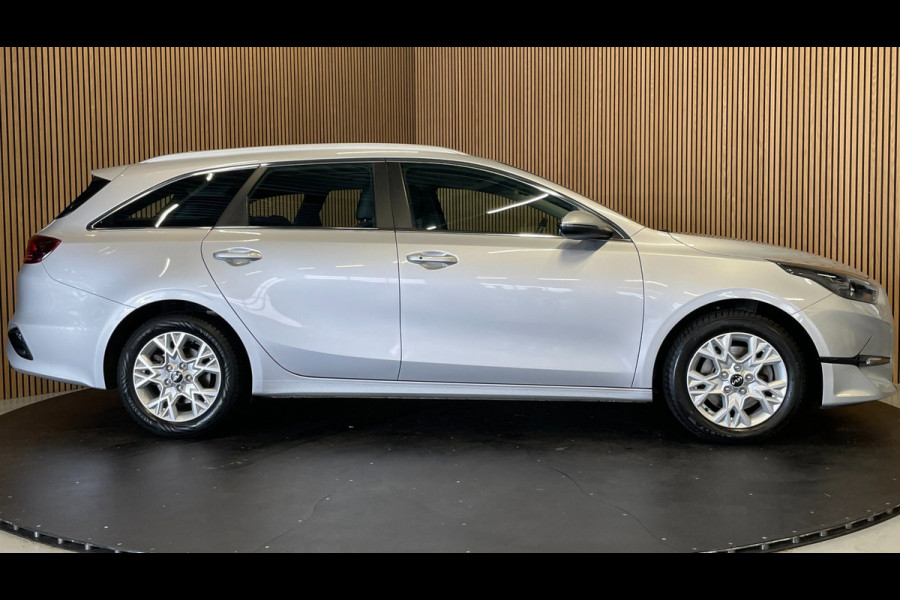 Kia Ceed Sportswagon 1.0 T-GDi DynamicPlusLine|120PK|1/2 LEDER|ANDROID/CARPLAY|CAMERA|CRUISE+CLIMATE|PARKEERSENSOREN|IN.BTW|1e EIG