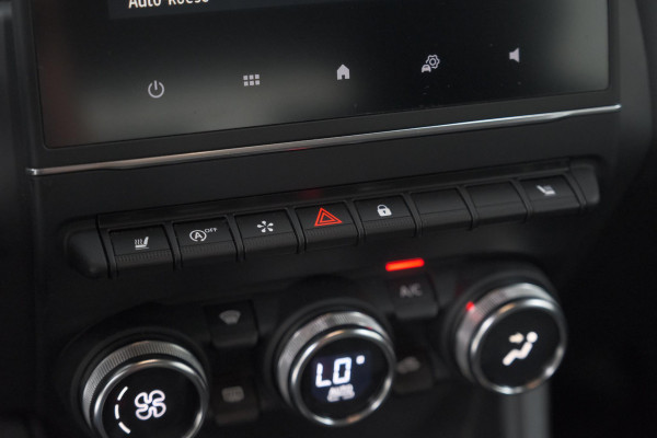 Renault Captur Mild Hybrid 140 EDC Intens | Camera | Navigatie | Parkeersensoren | Stoelverwarming