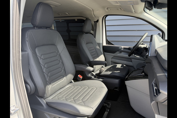 Ford Transit Custom Tourneo 340 L2H1 Titanium 65 kWh / Leder / 8 -persoons / prijs ex BTW