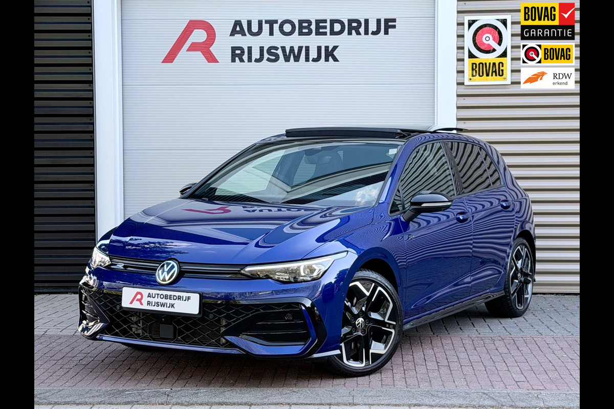 Volkswagen Golf 1.5 eTSI R-Line Edition Pano/H&K/HuD/360