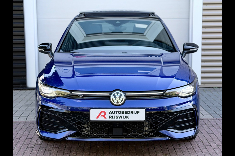 Volkswagen Golf 1.5 eTSI R-Line Edition Pano/H&K/HuD/360