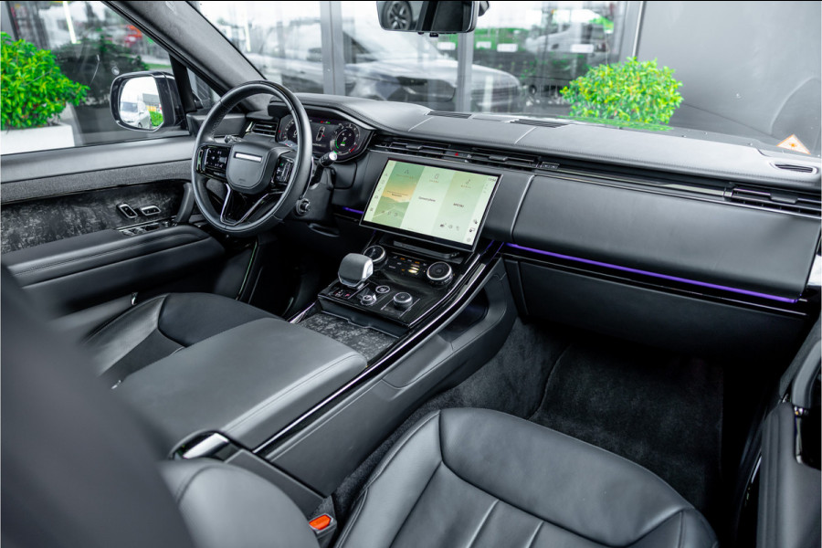Land Rover Range Rover Sport 3.0 P510e First Edition - BTW | Panorama | 24 Inch Vossen | Meridian | Luchtvering