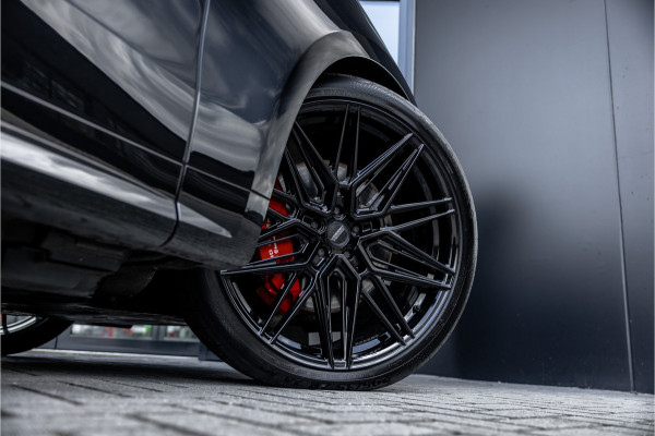 Land Rover Range Rover Sport 3.0 P510e First Edition - BTW | Panorama | 24 Inch Vossen | Meridian | Luchtvering